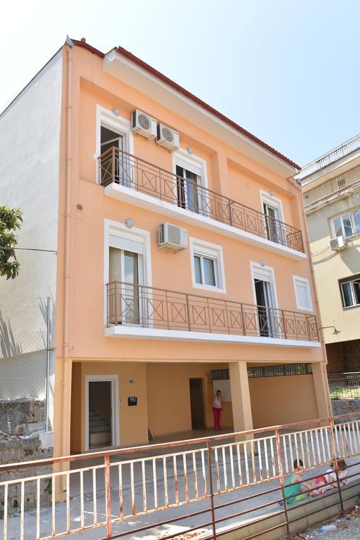 Mideia Hotel Livadeia Luaran gambar