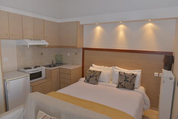 Mideia Hotel Livadeia Luaran gambar