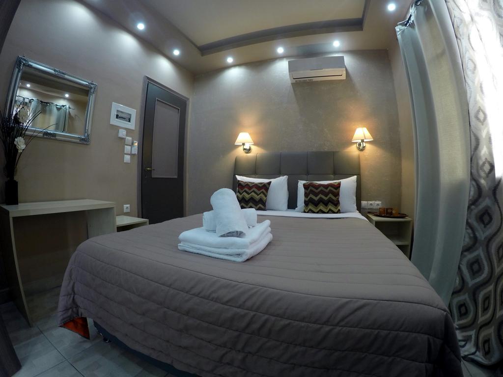 Mideia Hotel Livadeia Luaran gambar